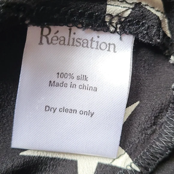 Women's dress - Picture 7 of 9